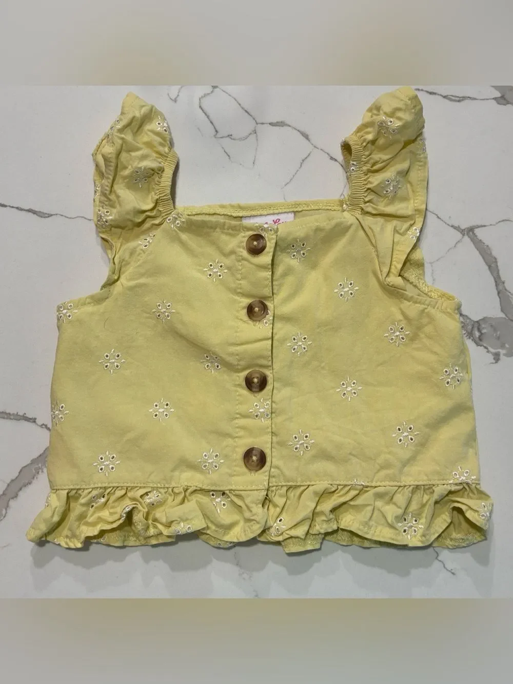 Little Lass Yellow Eyelet Ruffle Strap Sleeveless Wooden Button Down Tank Top 3T